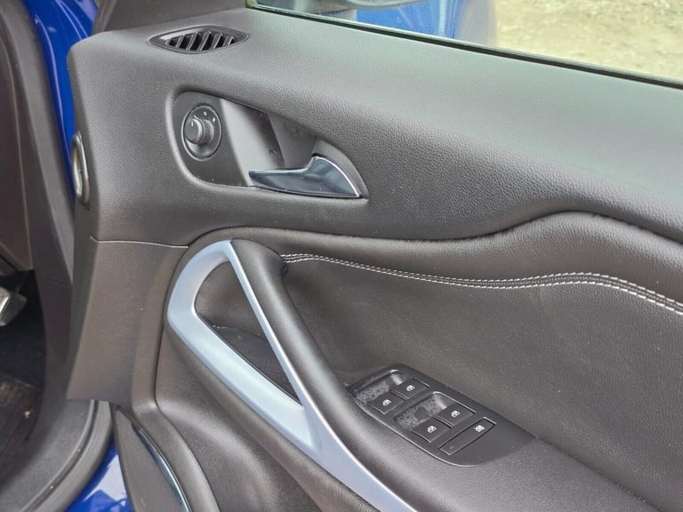 2018 Vauxhall Zafira 1.4i Turbo SRi Nav MPV 5dr Petrol Auto Euro 6 (140 ps) MPV Petrol Automatic