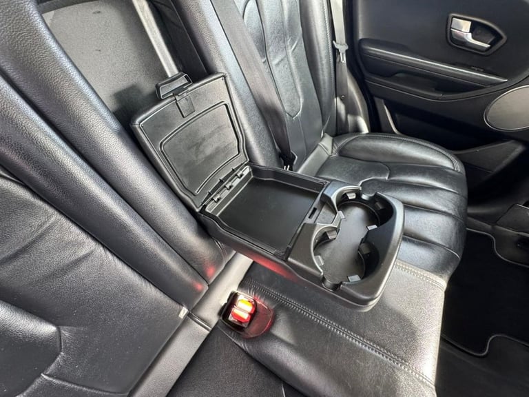 2012 62 LAND ROVER RANGE ROVER EVOQUE 2.2 SD4 PURE SUV 5DR DIESEL AUTO 4WD EURO