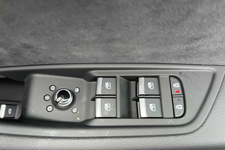 2024 Audi A4 35 TFSI S Line 4dr S Tronic Saloon Petrol Automatic