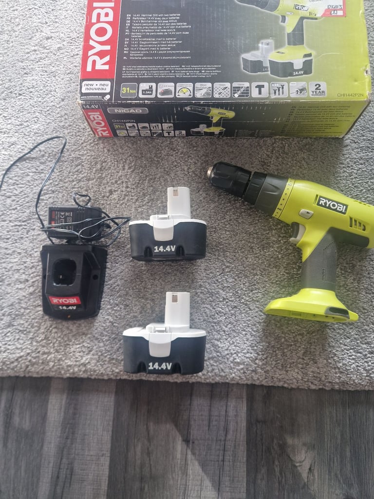 RYOBI 14.4v hammer drill
