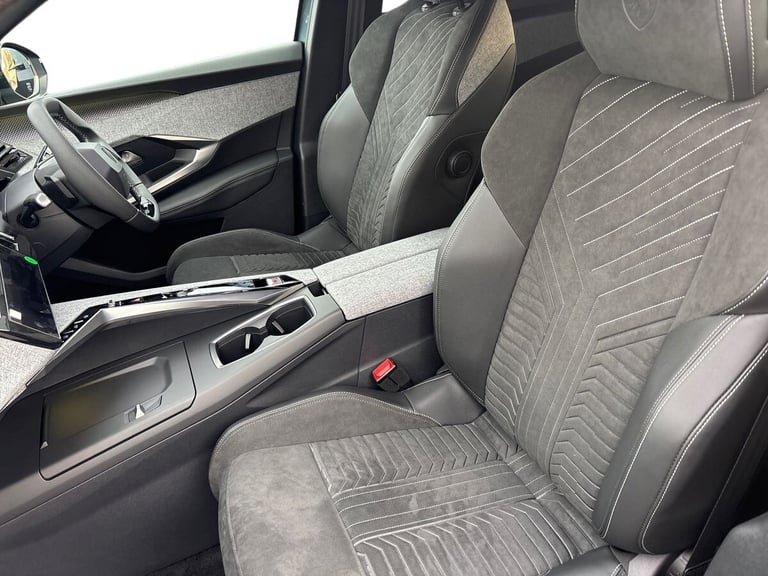  Peugeot E 5008 73kwh Gt Suv 5dr Electric Auto 210 ps Electric