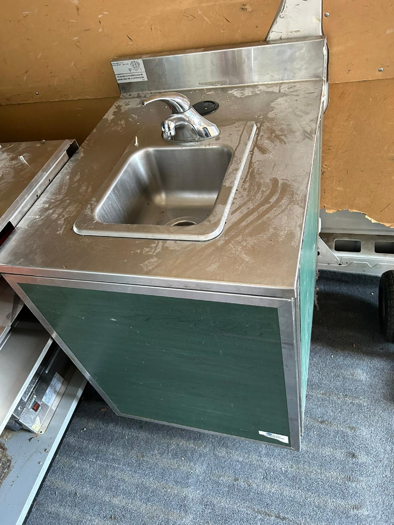 Catering equipment commercial stainless Steel sinks restaurant kitchen trailer items 