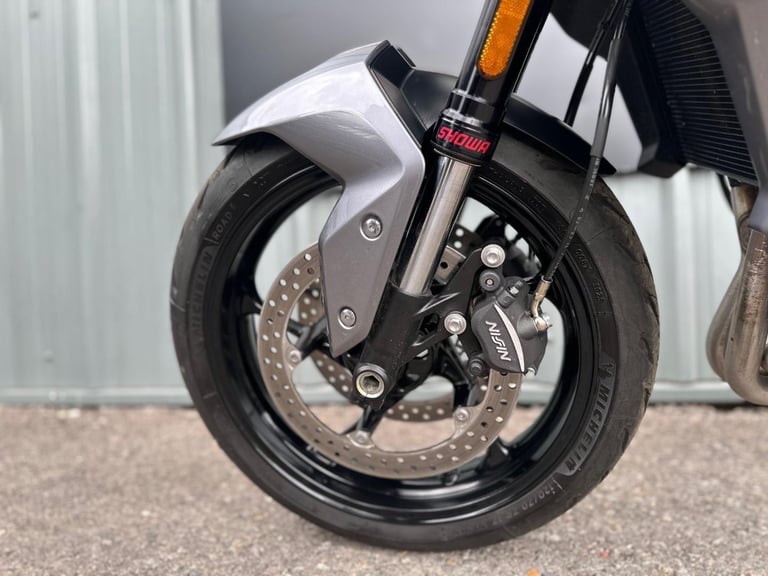 STUNNING LOW MILEAGE 2024/74 TRIUMPH TIGER 660 SPORT MOTORCYCLE 