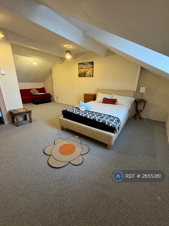 4 bedroom house in Castlereagh Street, Belfast, BT5 (4 bed) (#2655361)