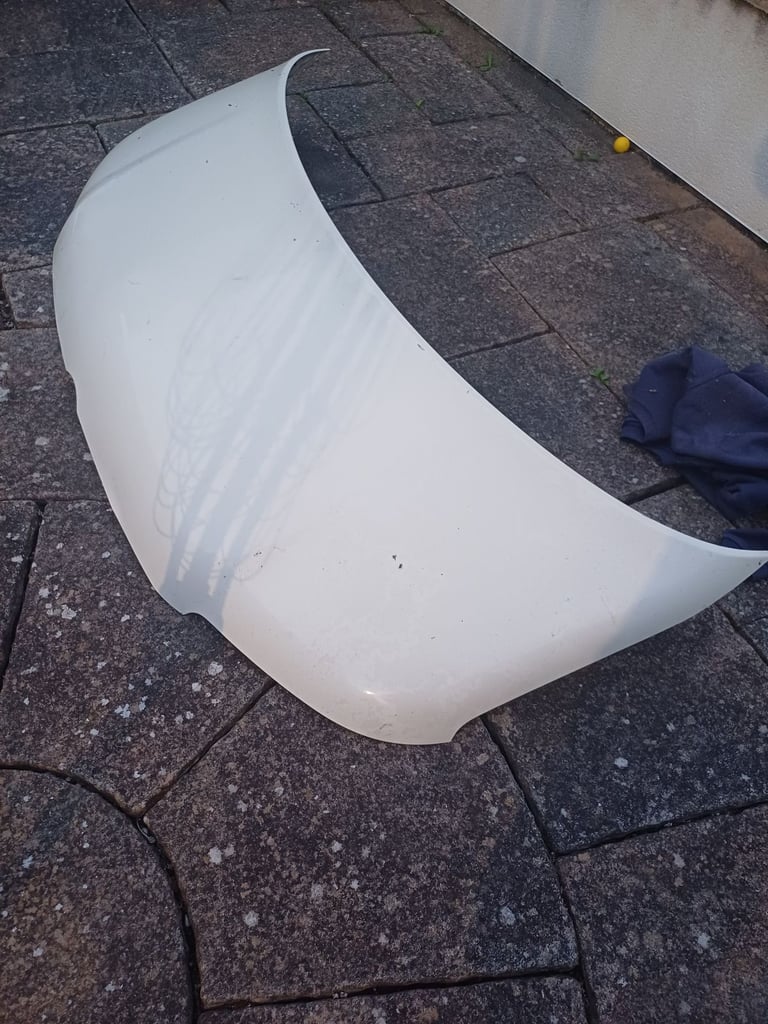 Vw transporter t5 bonnet 2006