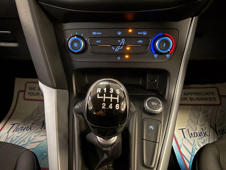 FORD FOCUS 1.0 T EcoBoost Zetec Blue Manual Petrol WARRANTY 12 MONTHS MOT