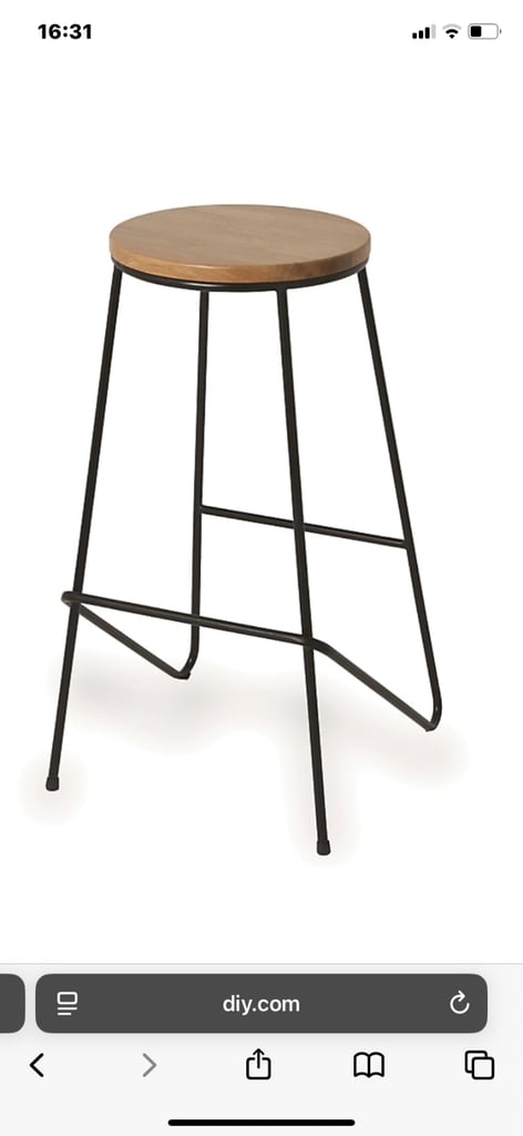 Cook and Luis barstool x4