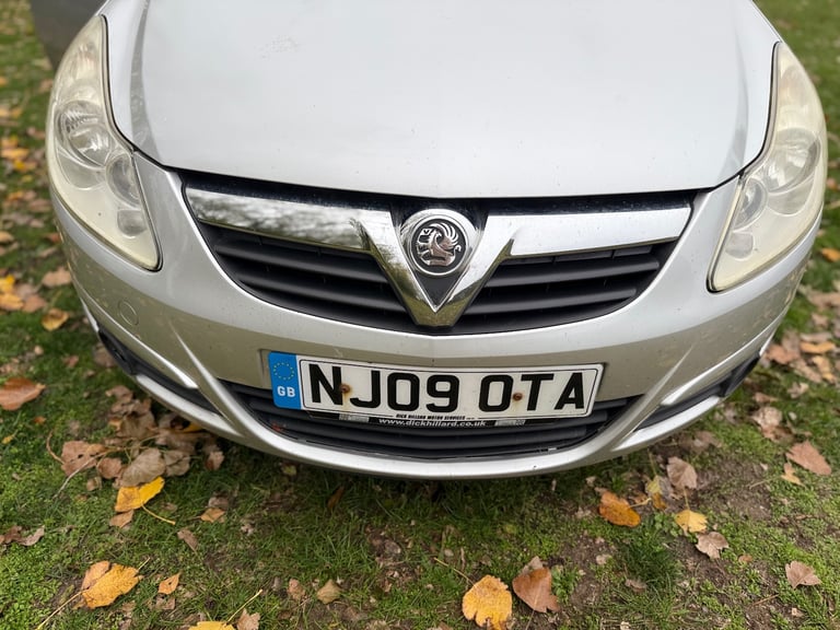 2009 VAUXHALL CORSA - 1 YEARS MOT