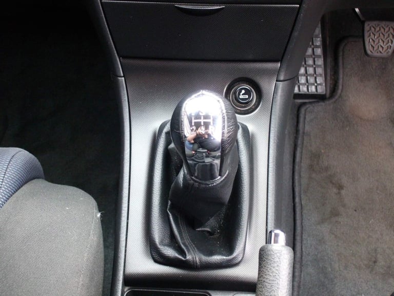 2004 Toyota Corolla 1.4 D-4D T3 3dr HATCHBACK Diesel Manual