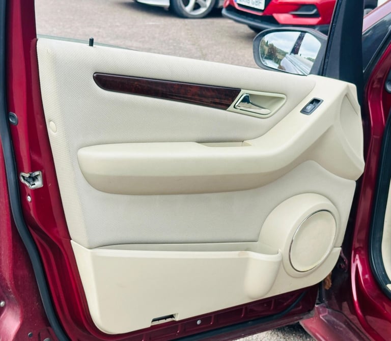 2007 Mercedes-Benz B Class 2.0 B200 SE CVT 5dr MPV Diesel Automatic