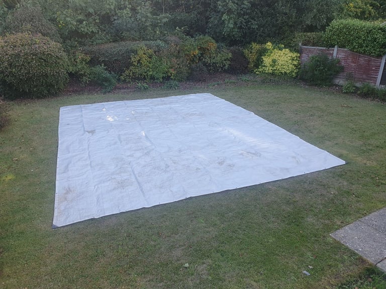 image for HUGE Tarpaulin 6.7 x 5.3m