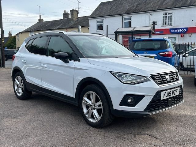 2019 SEAT Arona 1.6 TDI FR SUV 5dr DIESEL EURO 6 (s/s) (115 ps) WITH SERVICE HISTORY  HATCHBACK D...