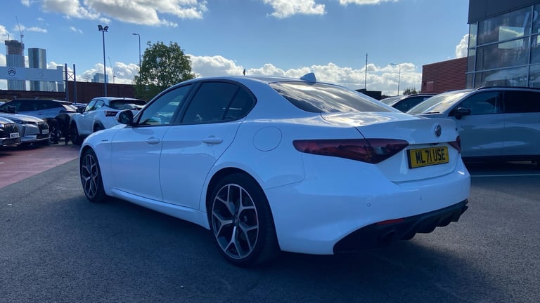 2021 Alfa Romeo Giulia 2.0T Veloce Saloon 4dr Petrol GPF Auto Euro 6 (s/s) (280 ps) Saloon Petrol...