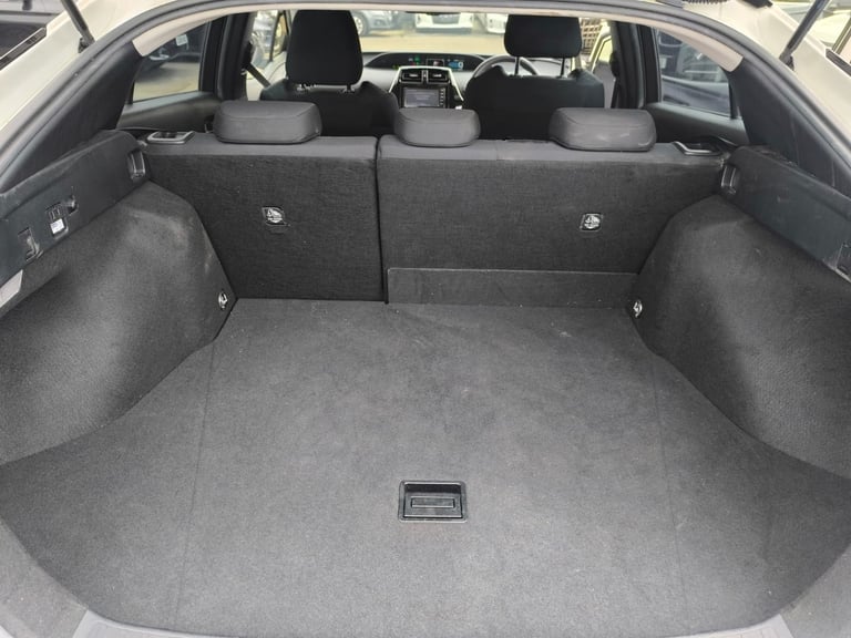 2020 Toyota Prius 1.8 Hybrid Automatic 5dr 5 Seats ULEZ Free Hatchback Petrol/Electric Hybrid Aut...