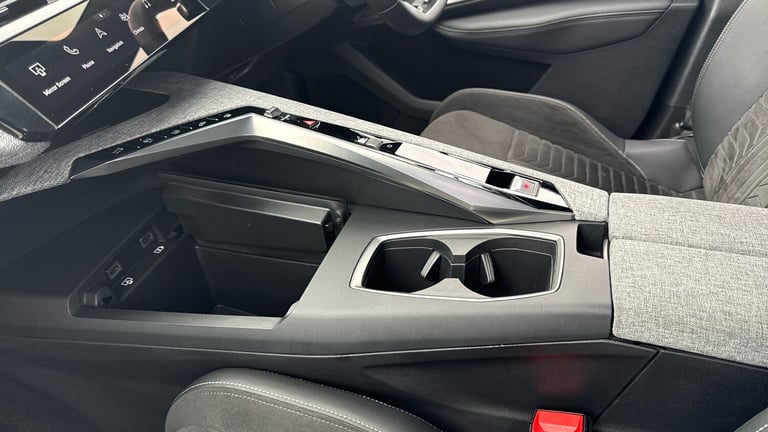 2024 Peugeot 3008 157kW GT 73kWh 5dr Auto Electric Estate Estate Electric Automatic