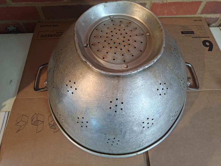 large heavy duty aluminium colander 37cm & 47cm