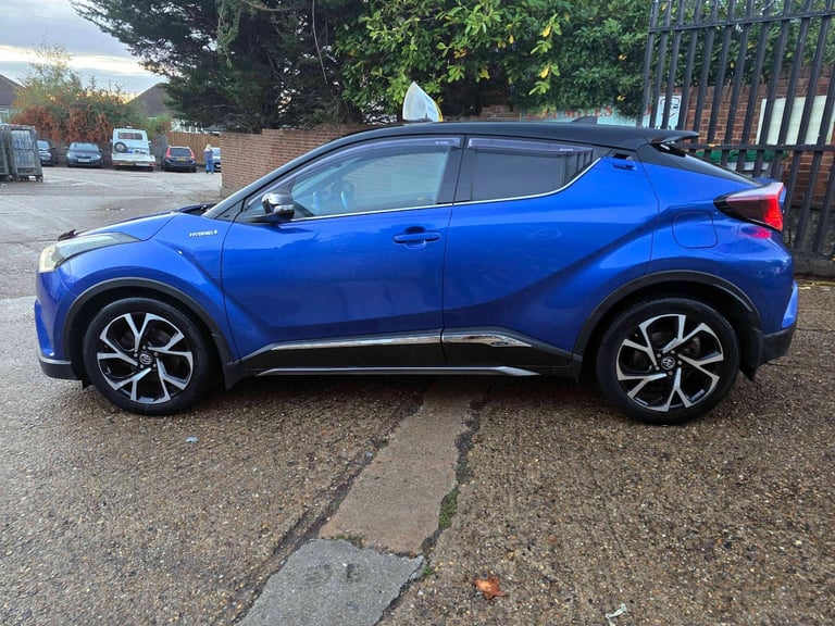 2017 Toyota C-HR 1.8 Hybrid Dynamic 5dr CVT HATCHBACK PETROL/ELECTRIC Automatic