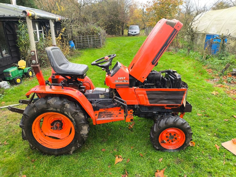 image for Kubota B1750 mini tractor 