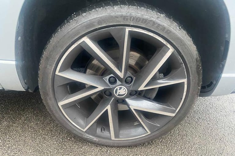 2021 Skoda Karoq 1.5 TSI Sport Line 5dr DSG Automatic SUV Petrol Automatic