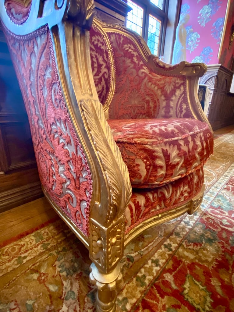 Pair of red gold French Louis XV luxurious armchairs 