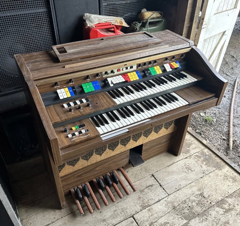 Vintage Kawai Organ/Piano/Keyboard