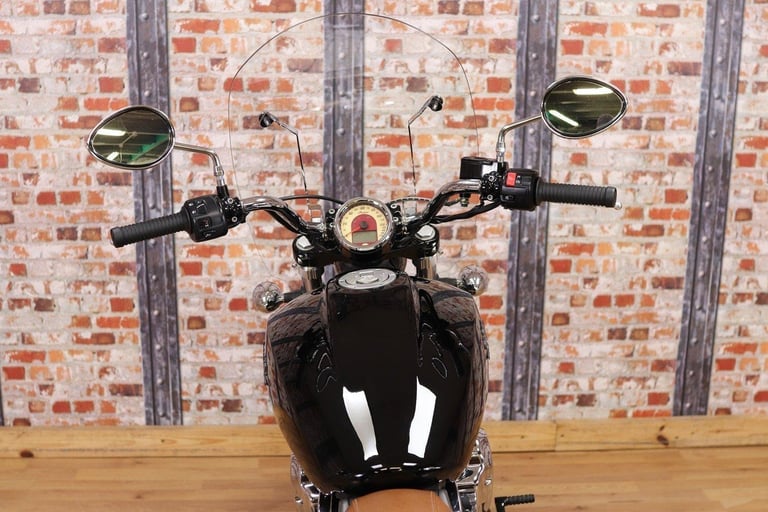 2016 INDIAN SCOUT - 11,274 MILES - INDIAN STAGE 1 EXHAUST, PANNIERS AND SCREEN