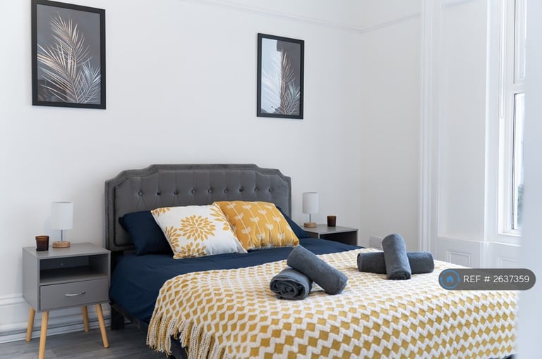 2 bedroom house in Waverley Road, Southsea, PO5 (2 bed) (#2637359)