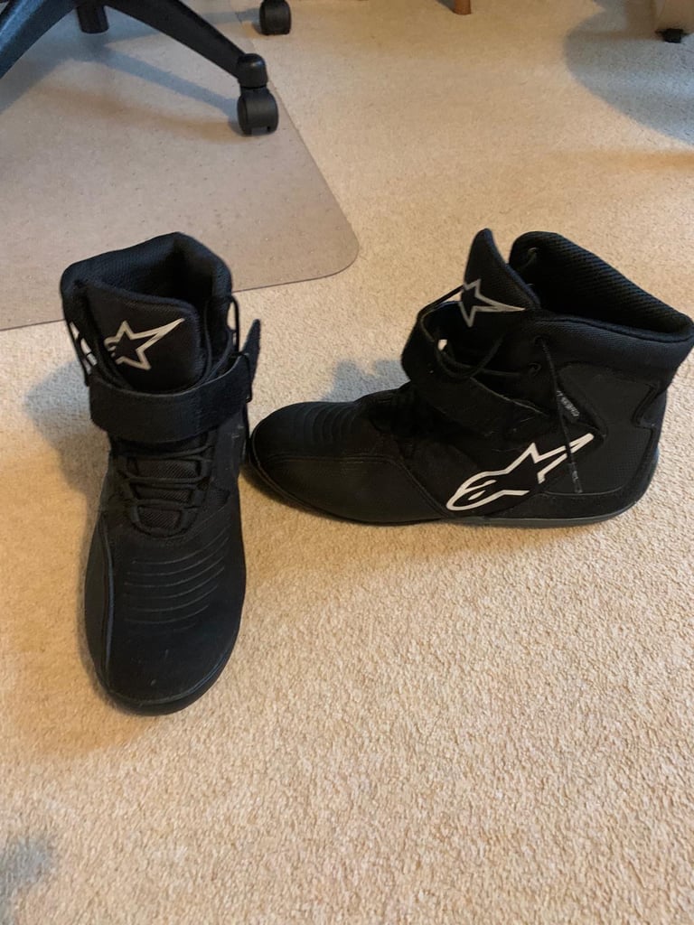 image for Alpinestar motorbike boots size 10