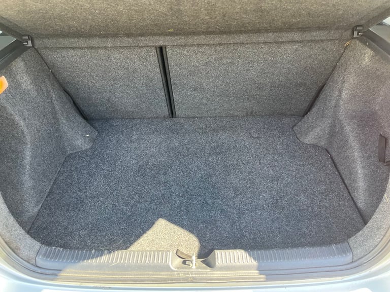 Toyota, COROLLA, Hatchback, 2005, Manual, 1398 (cc), MOT, ULEZ