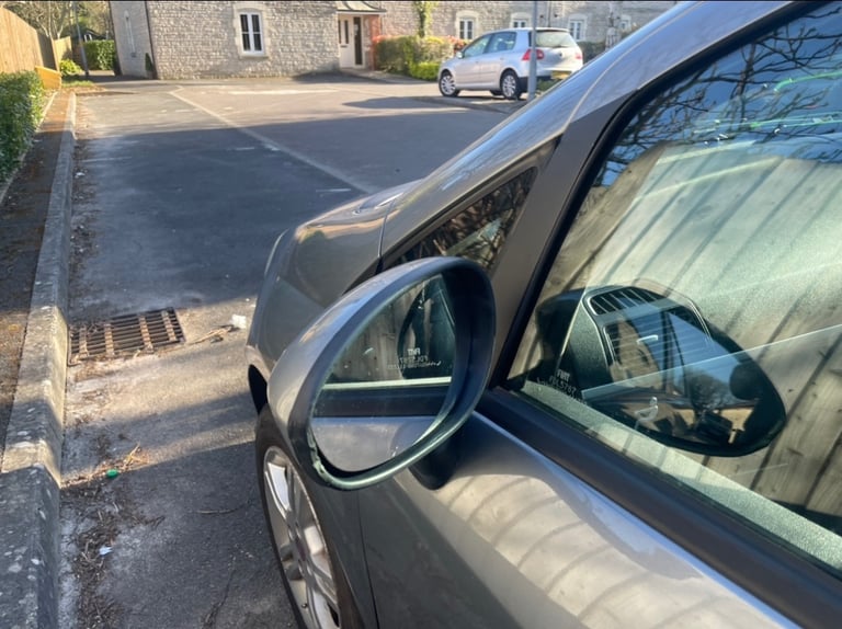 Fiat, GRANDE PUNTO, Hatchback, 2008, Manual, 1368 (cc), 5 doors