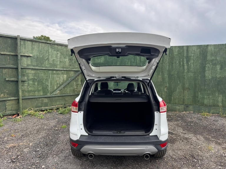 2016 Ford Kuga 2.0 TDCi EcoBlue Zetec Powershift AWD Euro 6 (s/s) 5dr HATCHBACK Diesel Automatic