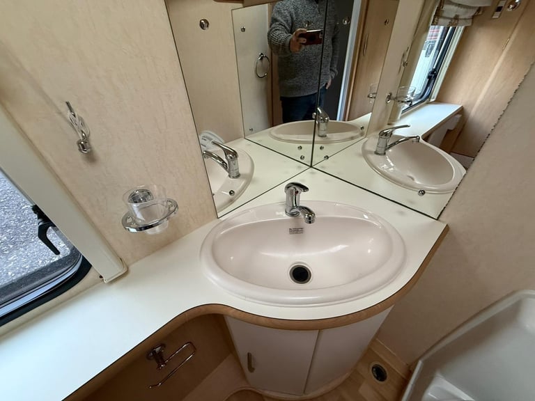 Coachman Amara 450/2 2008