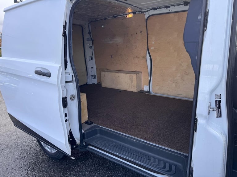 2018 Mercedes-Benz Vito 1.6 111 CDI FWD L2 Euro 6 6dr PANEL VAN Diesel Manual