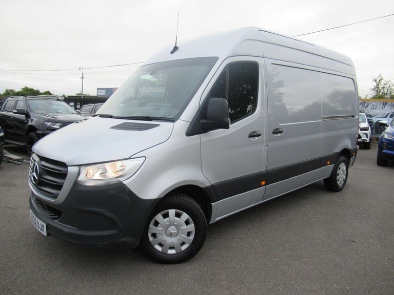 2022 Mercedes-Benz Sprinter 3.5t H1 Premium Van PANEL VAN DIESEL Manual
