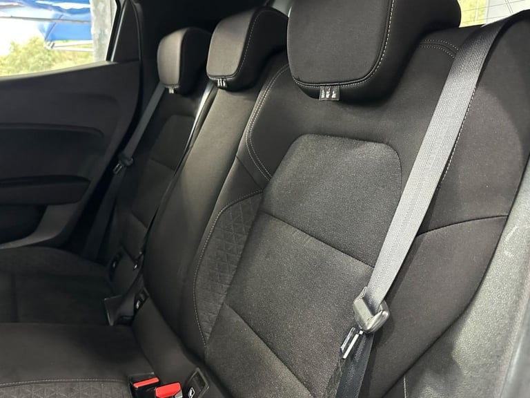 2019 Renault Clio 1.0 TCe Iconic Hatchback 5dr Petrol Manual Euro 6 (s/s) (100 ps) Hatchback Petr...