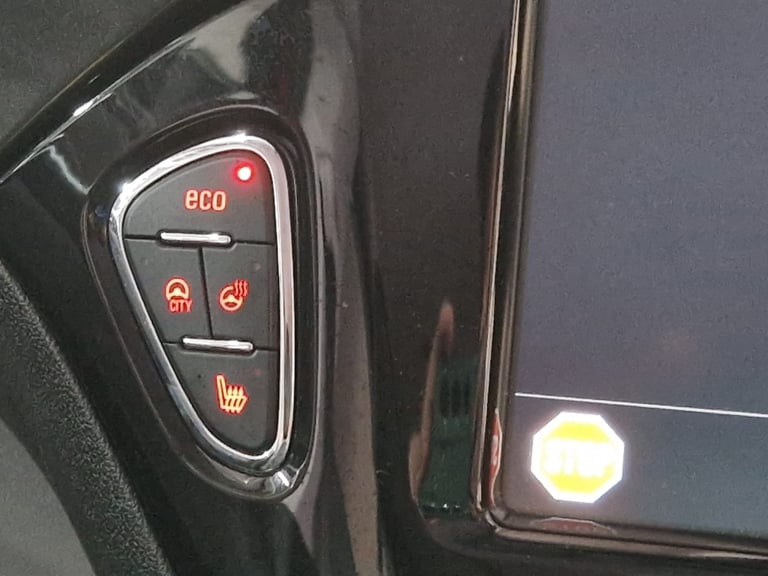 2016 Vauxhall Corsa 1.4T [100] ecoFLEX SE 5dr HATCHBACK Petrol Manual