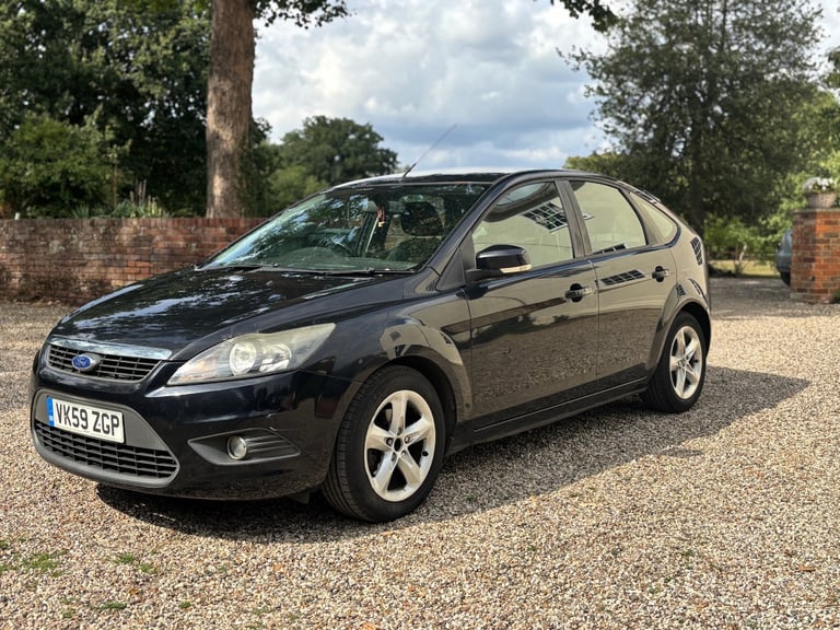 2009 Ford Focus 1.6 Zetec 5dr HATCHBACK Petrol Manual