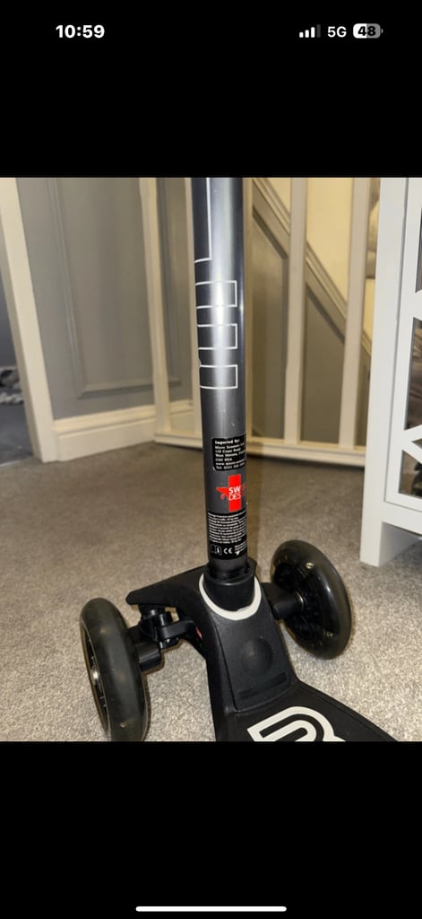 Maxi micro scooter deluxe LED 