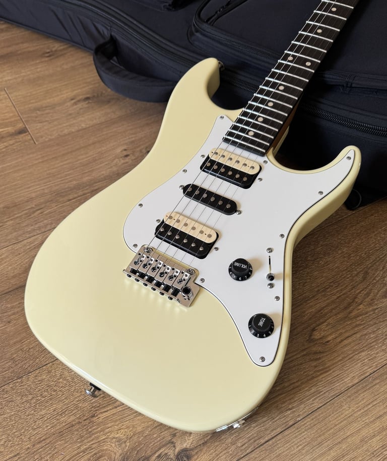 2025 Suhr Standard Roasted HSH Custom - Vintage Yellow - Trades