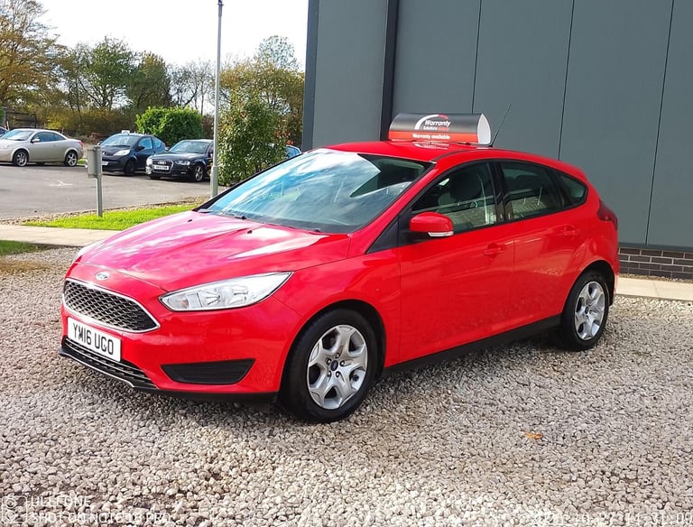 image for FORD FOCUS 1.6 Style Red Manual Petrol 2016