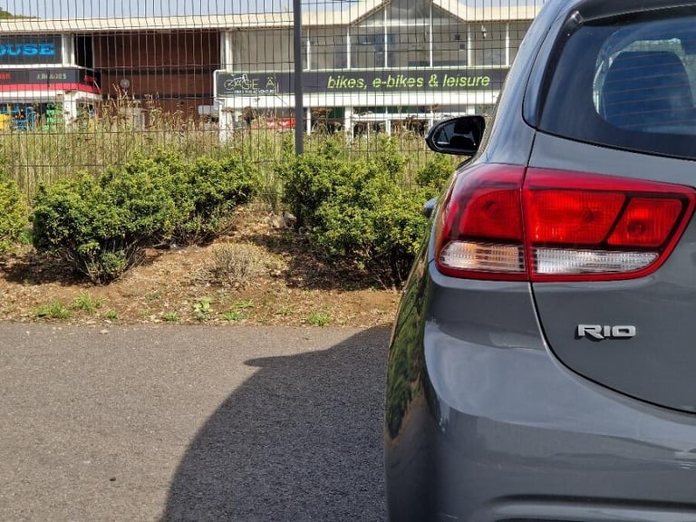  Kia Rio 1.0 T-GDi 2 Hatchback 5dr Petrol Manual Euro 6 (s/s) (99 bhp) Petrol Manual