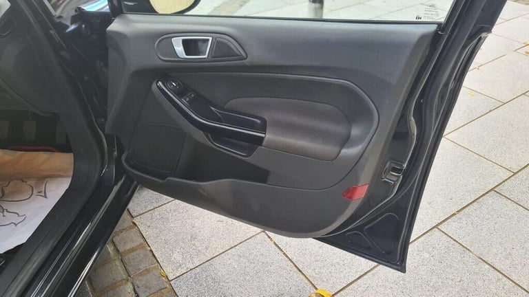2013 Ford Fiesta 1.25 82 Zetec 5dr HATCHBACK Petrol Manual