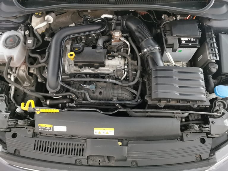 2023 Volkswagen Polo 1.0 TSI R-Line 5dr DSG HATCHBACK PETROL Automatic