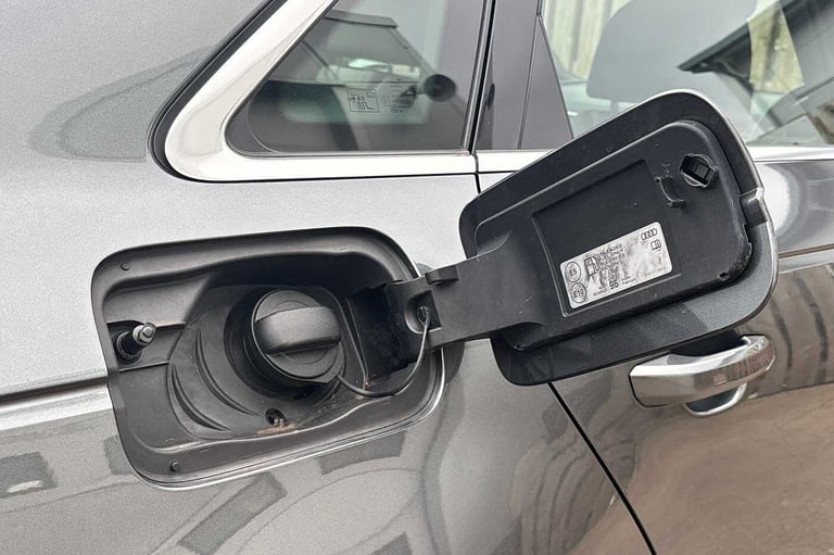 2019 Audi A4 35 TFSI S Line 4dr Saloon Petrol Manual