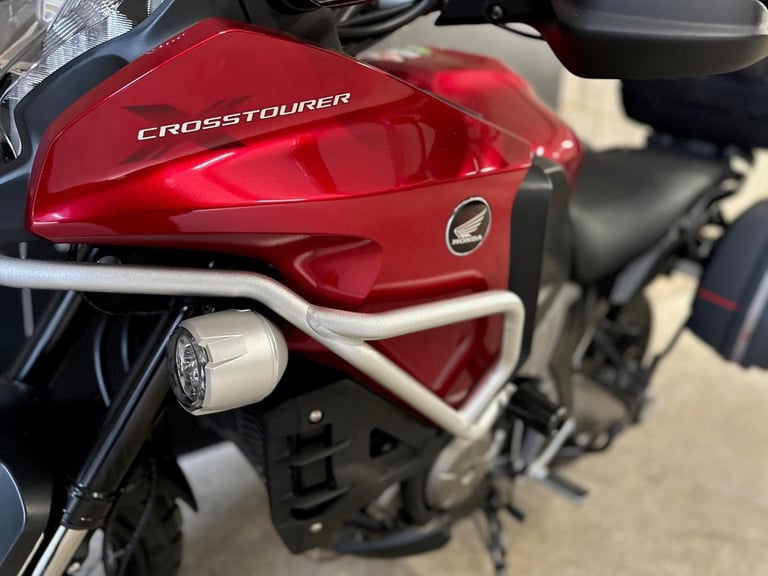 Stunning 2014/64 Honda VFR1200 CrossTourer Motorcycle 