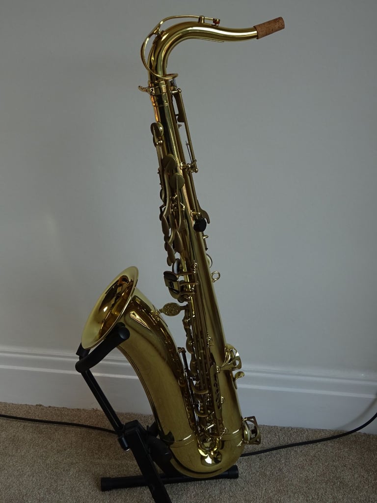 BUFFET SUPER DYNACTION TENOR, ROO PADS, NO TOP F#, HR MPC, 2 NECKS