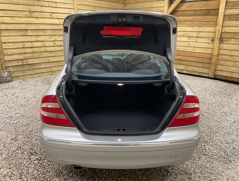 2003 Mercedes-Benz CLK 1.8 CLK200 Kompressor Avantgarde Coupe 2dr Petrol Automatic (214 g/km, 163...