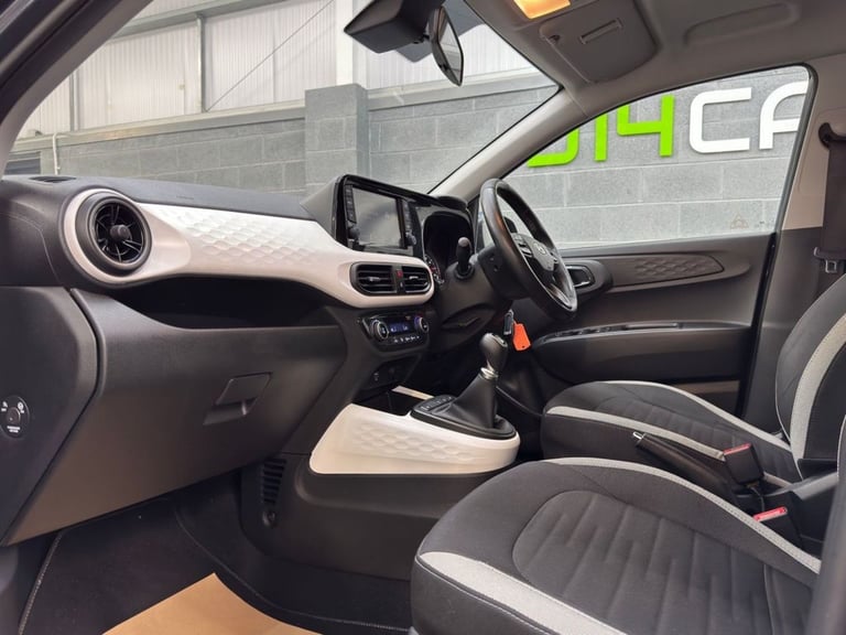 2022 Hyundai i10 1.2 Premium Hatchback 5dr Petrol Manual Euro 6 (s/s) (84 ps) Hatchback Petrol Ma...