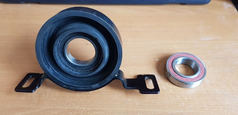 Range Rover 2002-2012 Propshaft Centre Bearing Mounting 35mm