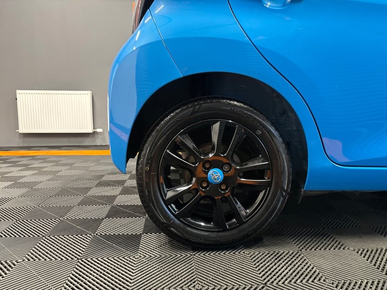 2016 Toyota AYGO 1.0 VVT-i X-Cite 2 5dr HATCHBACK Petrol Manual